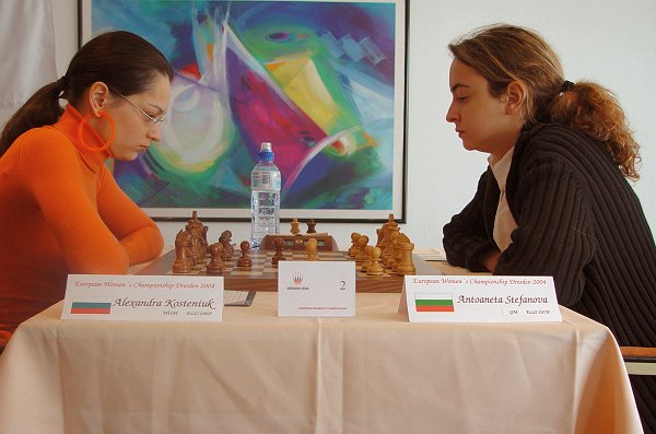 Spitzenpaarung Kosteniuk gegen Stefanova