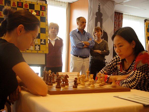 Frauen-EM 2004: Tie-Break zwischen Kosteniuk und Peng