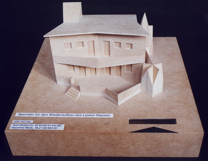 Frontseite des Lasker-Haus-Modells