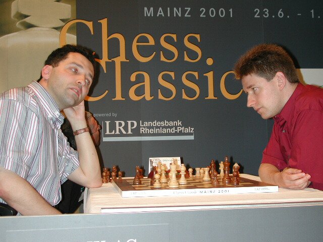 Michael Adams gegen Jewgeni Agrest