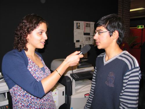 Anish Giri und Bianca Muhren