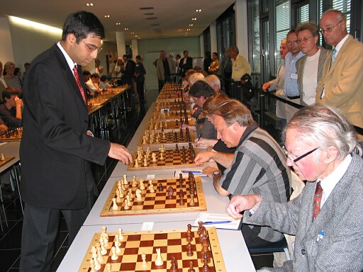 Viswanathan Anand 2002