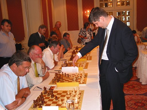 Peter Swidler Simultan Chess960