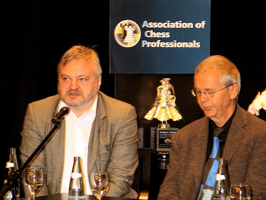 Schach-Weltmeisterschaft Brissago 2004: Die Kommentatoren
